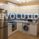 Дава се под наем Двустаен апартамент в Варна, Кайсиева градина - 60 кв.м за 418.71 € - Снимка #1