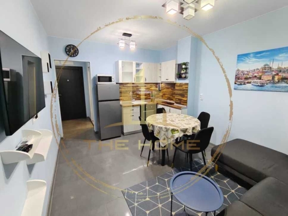 Дава се под наем Двустаен апартамент в Варна, Изгрев - 44 кв.м за 418.71 € - Снимка #1