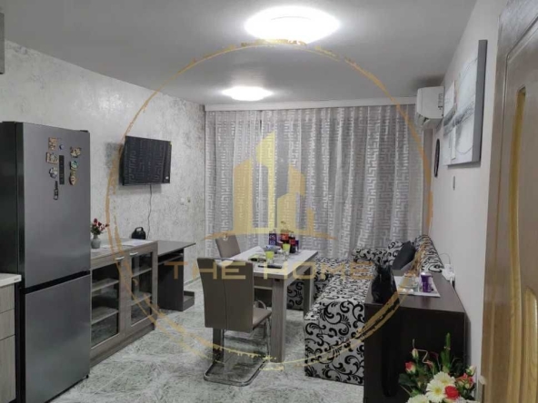 Дава се под наем Тристаен апартамент в Варна, Владислав Варненчик - 84 кв.м за 511 € - Снимка #1