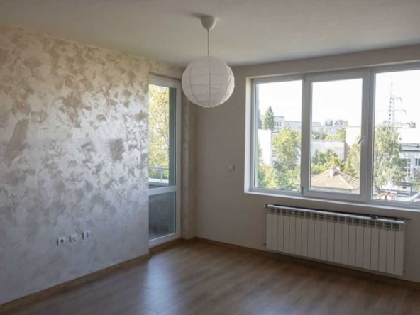 Едностаен апартамент в София, Слатина - 52 кв.м за 1347 €/кв.м - Снимка #1