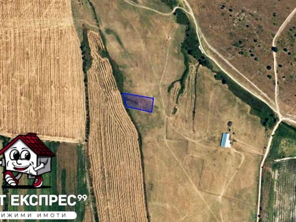 Земеделски имот в Асеновград -  кв.м за 1132 €/дка - Снимка #1