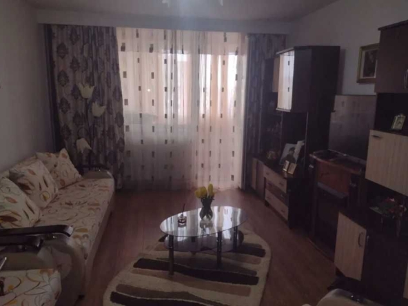 Дава се под наем Двустаен апартамент в Пловдив, Прослав - 60 кв.м за 224.4 € - Снимка #1