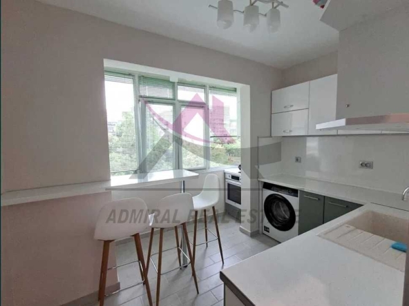 Дава се под наем Тристаен апартамент в Варна, Младост 1 - 60 кв.м за 500 € - Снимка #1