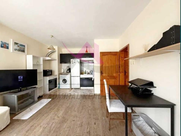 Дава се под наем Двустаен апартамент в Варна, Бриз - 52 кв.м за 435 € - Снимка #1