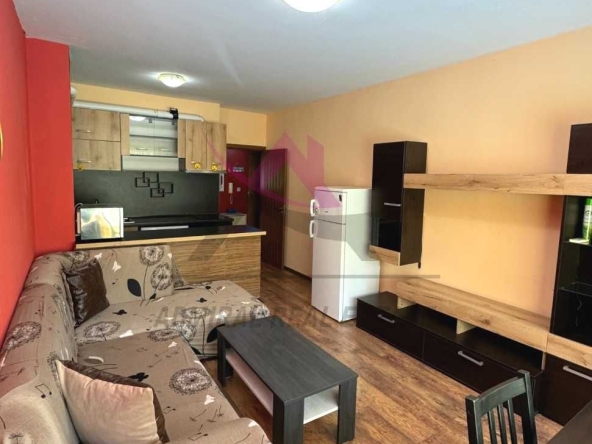 Дава се под наем Двустаен апартамент в Варна, Колхозен пазар - 55 кв.м за 450 € - Снимка #1