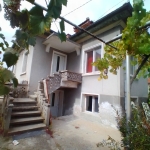 Къща в с. Каравелово, Област Пловдив - 534 кв.м за 53 €/кв.м - Снимка #1