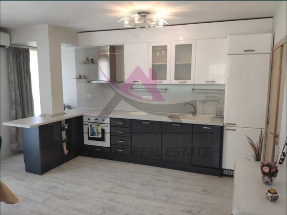 Двустаен апартамент в Варна, Общината - 73 кв.м за 3411 €/кв.м - Снимка #1