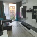 Дава се под наем Двустаен апартамент в к.к. Св.Св. Константин и Елена - 50 кв.м за 650 € - Снимка #1