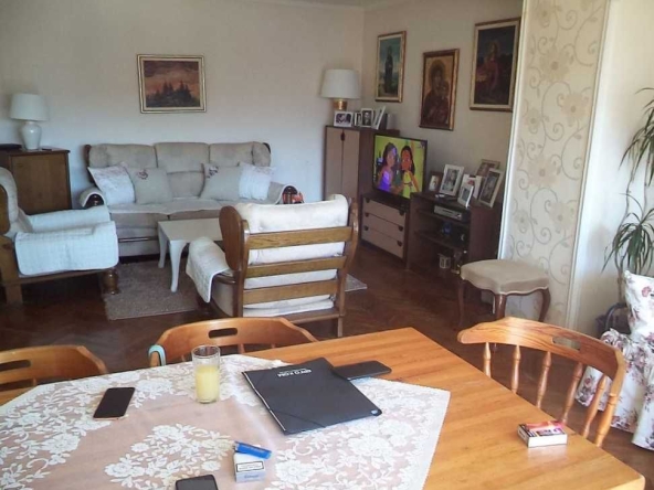 Дава се под наем Двустаен апартамент в Бургас, Ветрен - 45 кв.м за 219.3 € - Снимка #1