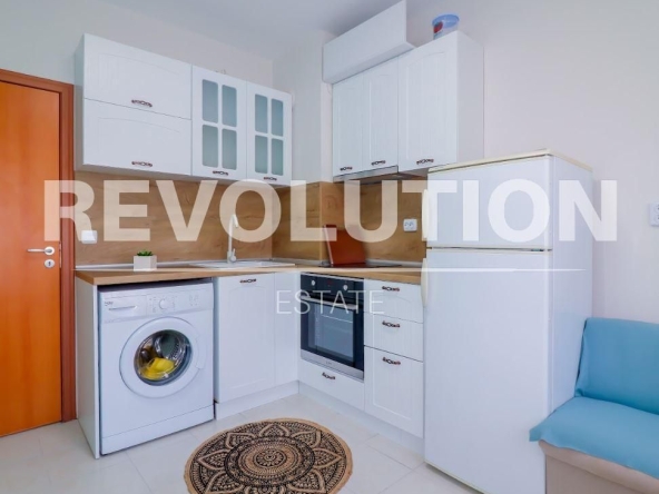 Дава се под наем Двустаен апартамент в Варна, Зимно кино Тракия - 50 кв.м за 425 € - Снимка #1