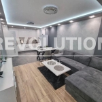 Дава се под наем Двустаен апартамент в Варна, Център - 60 кв.м за 600 € - Снимка #1