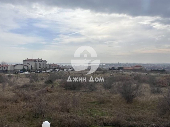 Тристаен апартамент в с. Кошарица, Област Бургас - 76 кв.м за 490 €/кв.м - Снимка #1