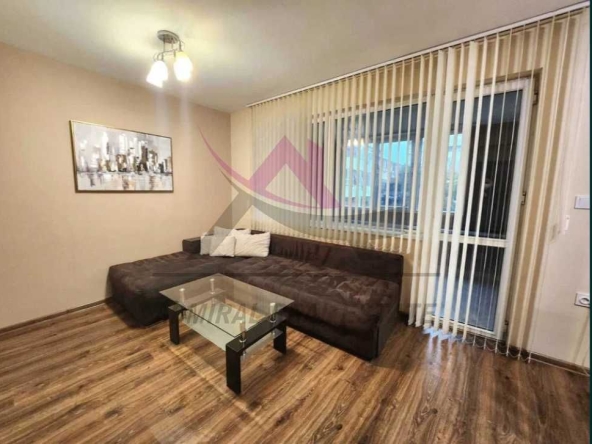 Дава се под наем Двустаен апартамент в Варна, Център - 65 кв.м за 498.27 € - Снимка #1