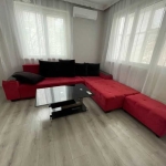 Дава се под наем Тристаен апартамент в Варна, Базар Левски - 90 кв.м за 459 € - Снимка #1