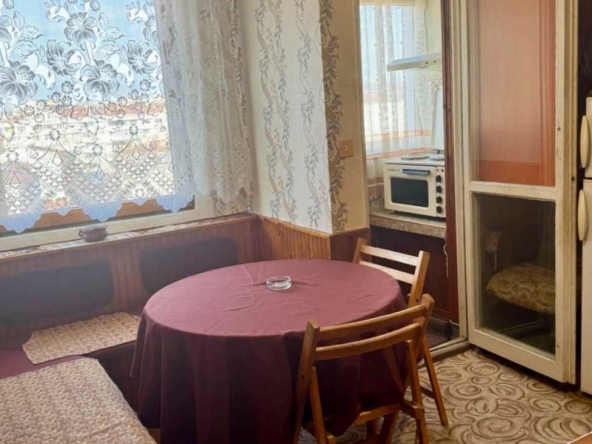 Тристаен апартамент в Плевен, Широк център - 89 кв.м за 774 €/кв.м - Снимка #1