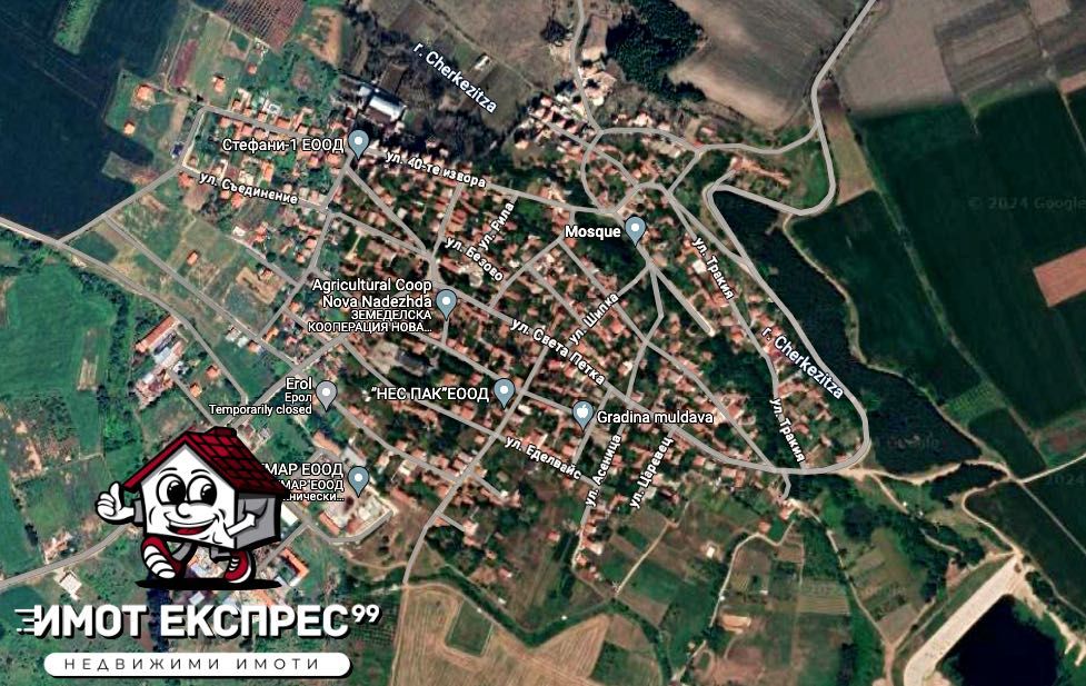 Земеделски имот в с. Мулдава, Област Пловдив -  кв.м за 15667 €/дка - Снимка #1