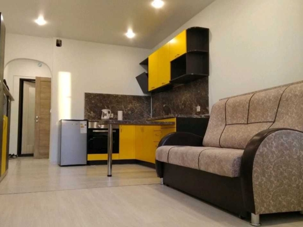 Дава се под наем Едностаен апартамент в Пловдив, Каменица 1 - 45 кв.м за 193.8 € - Снимка #1