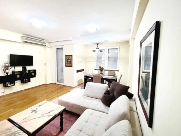 Дава се под наем Тристаен апартамент в Пловдив, Тракия - 96 кв.м за 433.5 € - Снимка #1