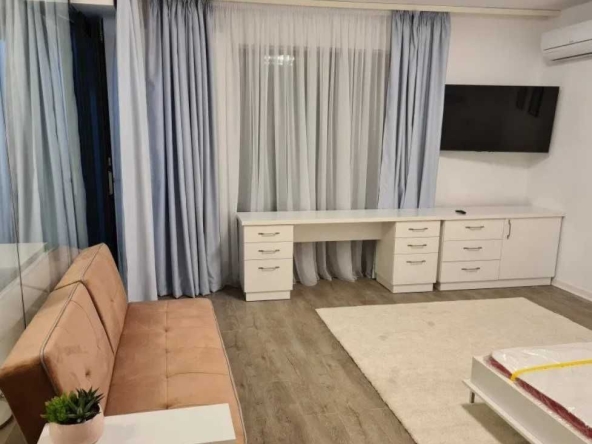 Дава се под наем Тристаен апартамент в Пловдив, Каменица 1 - 88 кв.м за 204 € - Снимка #1