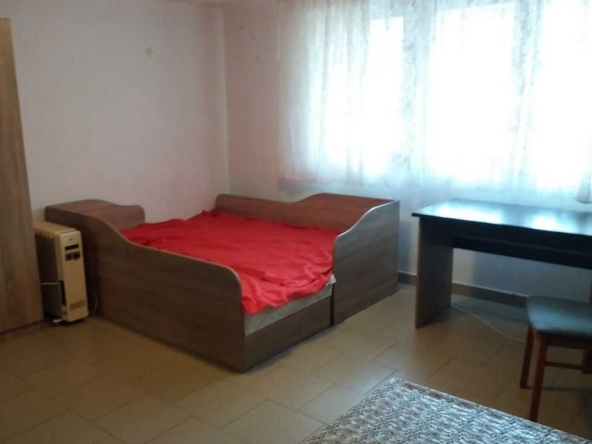 Дава се под наем Едностаен апартамент в Пловдив, Прослав - 45 кв.м за 249.9 € - Снимка #1