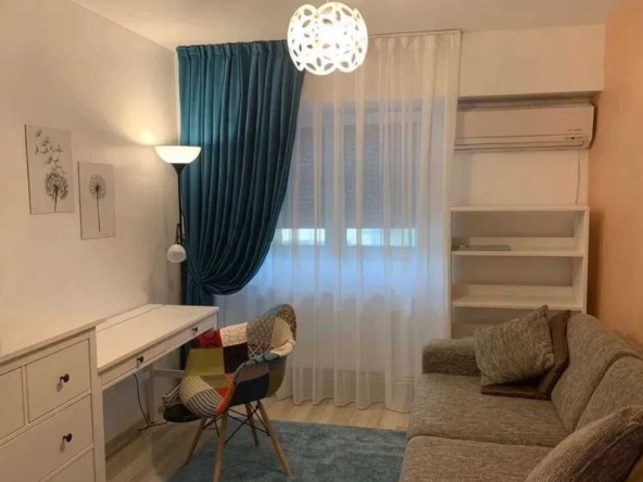 Дава се под наем Тристаен апартамент в Пловдив, Въстанически - 78 кв.м за 255 € - Снимка #1