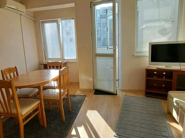 Дава се под наем Двустаен апартамент в с. Левски, Област Варна - 55 кв.м за 357 € - Снимка #1