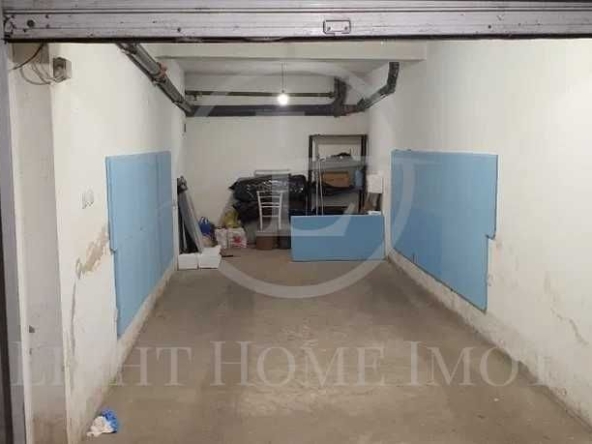 Гараж / Паркомясто в Пловдив, Кючук Париж - 25 кв.м за 1240 €/кв.м - Снимка #1