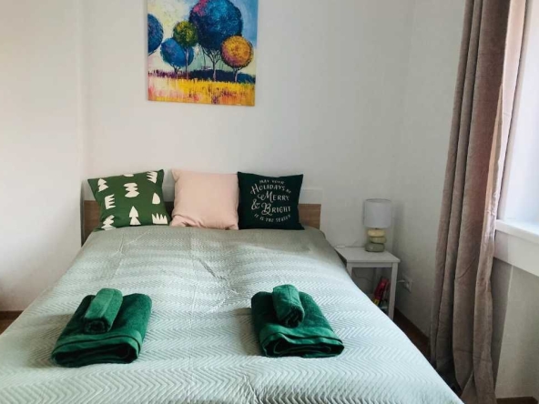 Дава се под наем Тристаен апартамент в Пловдив, Кючук Париж - 88 кв.м за 270.3 € - Снимка #1