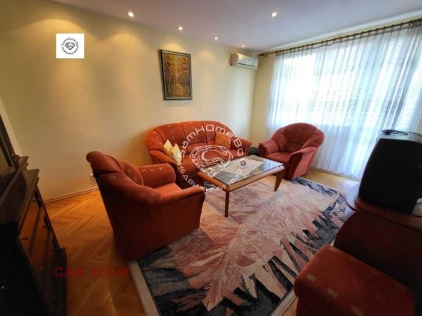 Дава се под наем Двустаен апартамент в Варна, Център - 68 кв.м за 500 € - Снимка #1