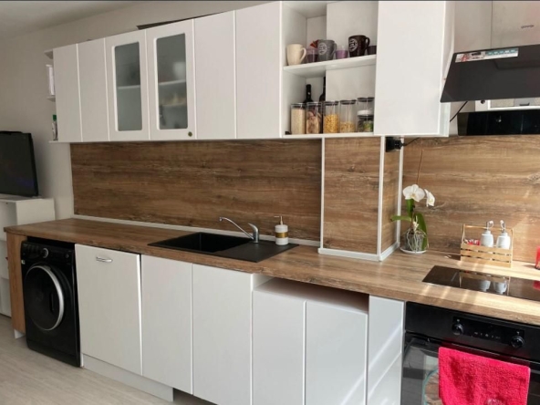 Дава се под наем Двустаен апартамент в София, Банишора - 55 кв.м за 475 € - Снимка #1