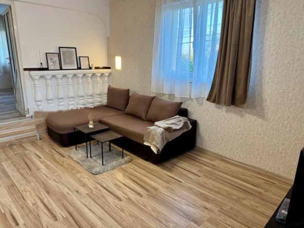 Дава се под наем Етаж от къща в София, Дружба 2 - 70 кв.м за 350 € - Снимка #1