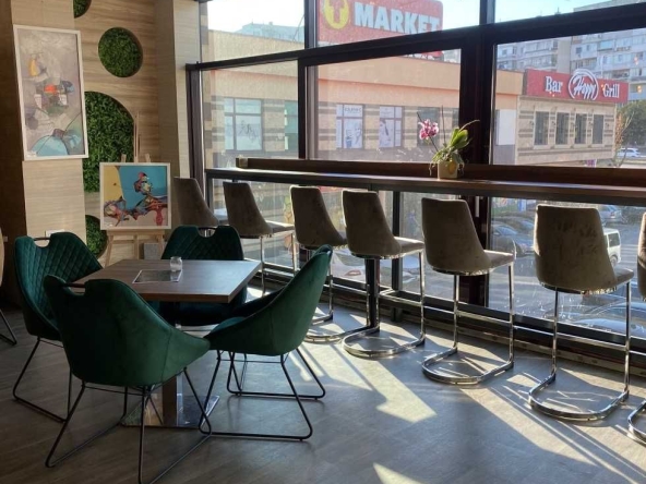 Заведение в Варна, Морска градина - 118 кв.м за 281 €/кв.м - Снимка #1