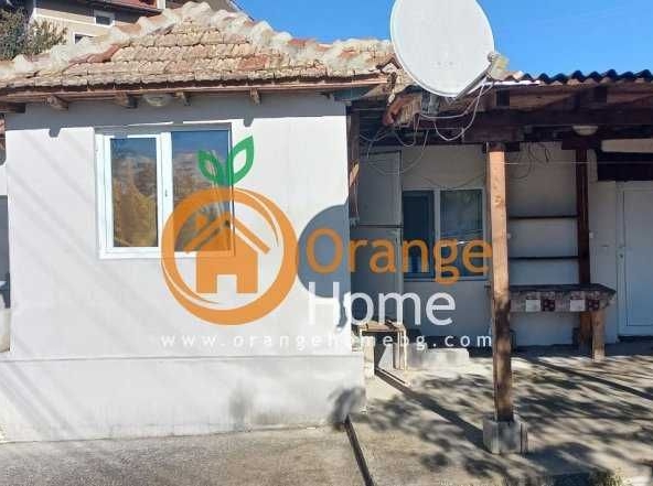 Къща в с. Оброчище, Област Добрич - 46 кв.м за 1392 €/кв.м - Снимка #1