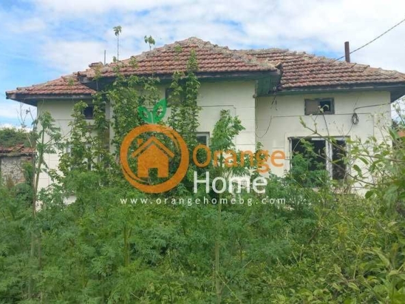 Къща в с. Оброчище, Област Добрич - 100 кв.м за 550 €/кв.м - Снимка #1