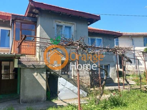 Къща в с. Кичево, Област Варна - 240 кв.м за 823 €/кв.м - Снимка #1