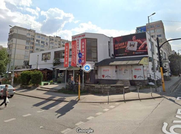 Дава се под наем Магазин в София, Овча купел 1 - 67 кв.м за 650 € - Снимка #1