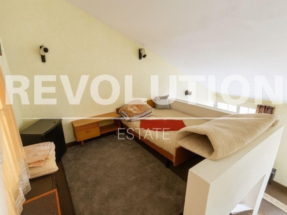 Дава се под наем Едностаен апартамент в Варна, м-т Траката - 45 кв.м за 200 € - Снимка #1