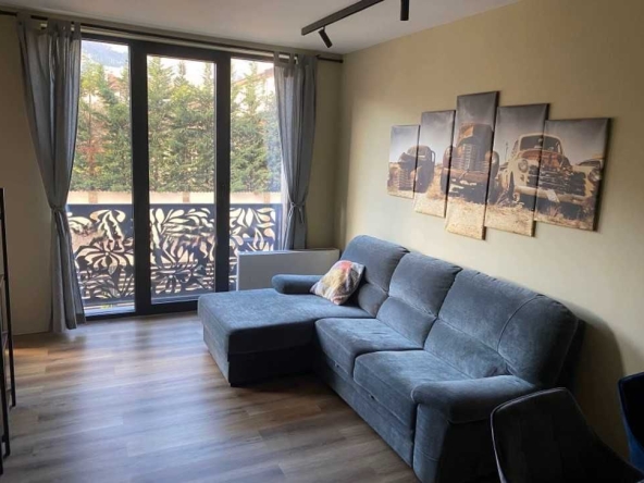 Дава се под наем Двустаен апартамент в София, Драгалевци - 76 кв.м за 765 € - Снимка #1