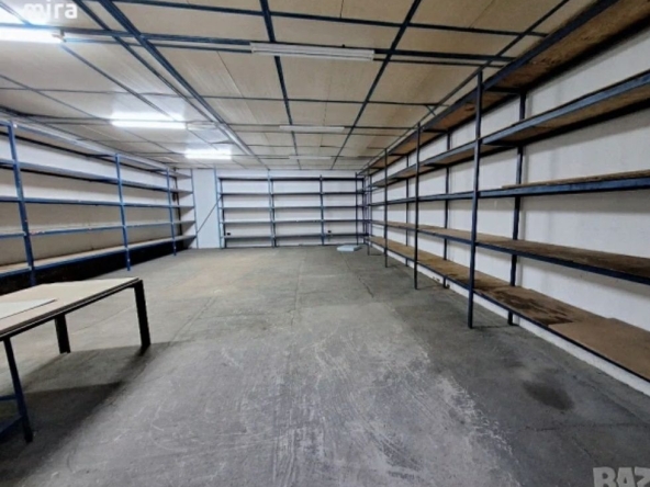 Дава се под наем Склад в София, Обеля 2 - 100 кв.м за 408 € - Снимка #1