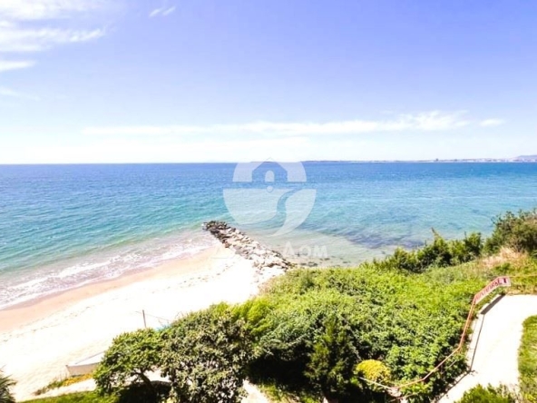 Тристаен апартамент в Свети Влас - 94 кв.м за 1915 €/кв.м - Снимка #1