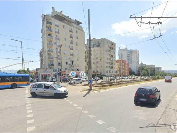 Дава се под наем Двустаен апартамент в София, Дружба 2 - 42 кв.м за 500 € - Снимка #1