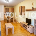 Дава се под наем Двустаен апартамент в Варна, Спортна зала - 60 кв.м за 400 € - Снимка #1