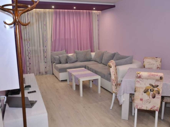 Дава се под наем Двустаен апартамент в София, Младост 4 - 67 кв.м за 450 € - Снимка #1