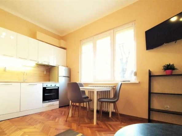 Дава се под наем Двустаен апартамент в София, Борово - 53 кв.м за 500 € - Снимка #1