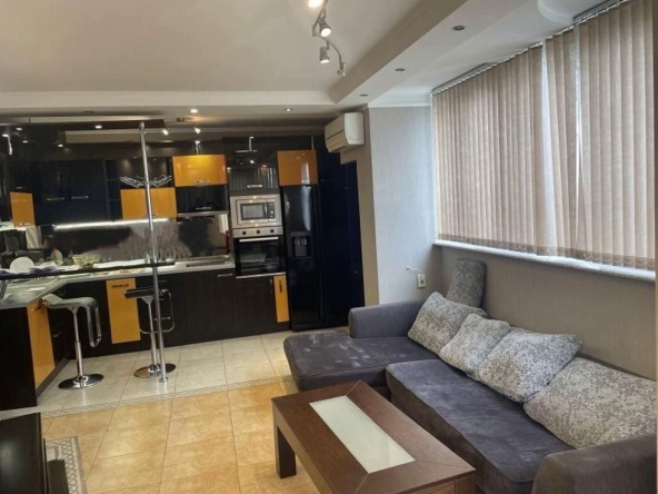 Дава се под наем Тристаен апартамент в София, Белите брези - 76 кв.м за 799 € - Снимка #1