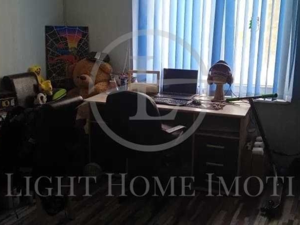 Етаж от къща в Пловдив, Гагарин - 80 кв.м за 976 €/кв.м - Снимка #1