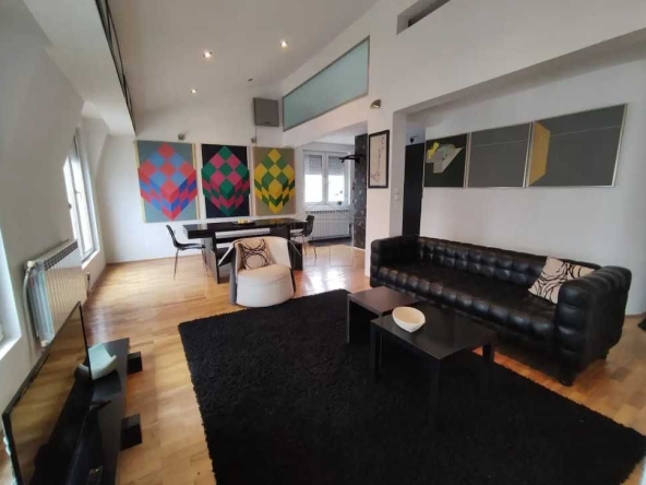 Дава се под наем Тристаен апартамент в Пловдив, Каменица 2 - 91 кв.м за 448.8 € - Снимка #1