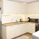 Тристаен апартамент в Варна, Колхозен пазар - 120 кв.м за 1458 €/кв.м - Снимка #1