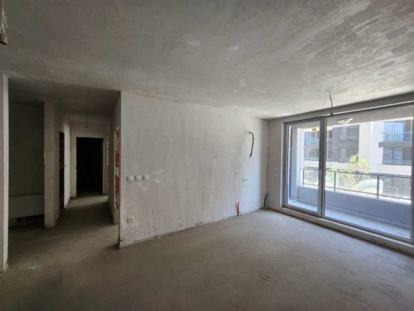 Тристаен апартамент в София, Банишора - 102 кв.м за 1863 €/кв.м - Снимка #1
