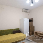Дава се под наем Къща в Варна, Зимно кино Тракия - 50 кв.м за 398.82 € - Снимка #1